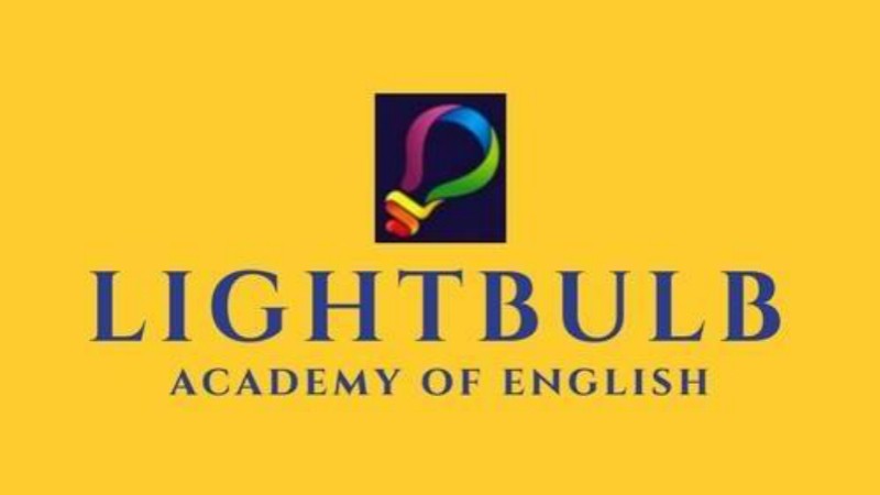 33% զեղչ LIGHTBULB Academy of English նորագույն լեզվի կենտրոնում